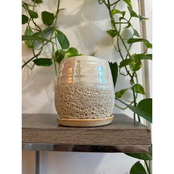 Textured Ceramic Planter with Saucer - Picture 1 of 10